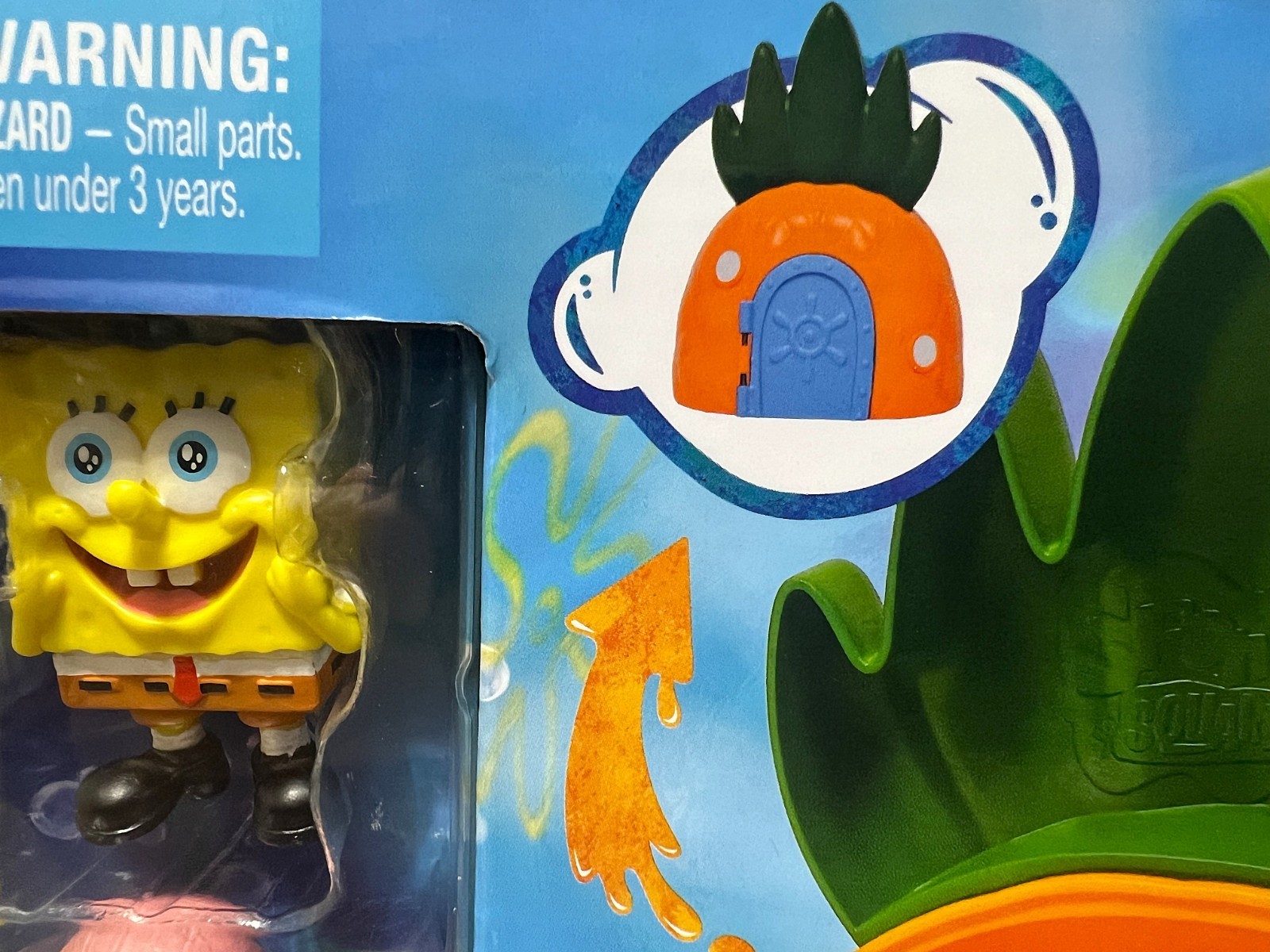 SpongeBob SquarePants Pineapple Lounge Playset Nickelodeon with 2 Figures 2025