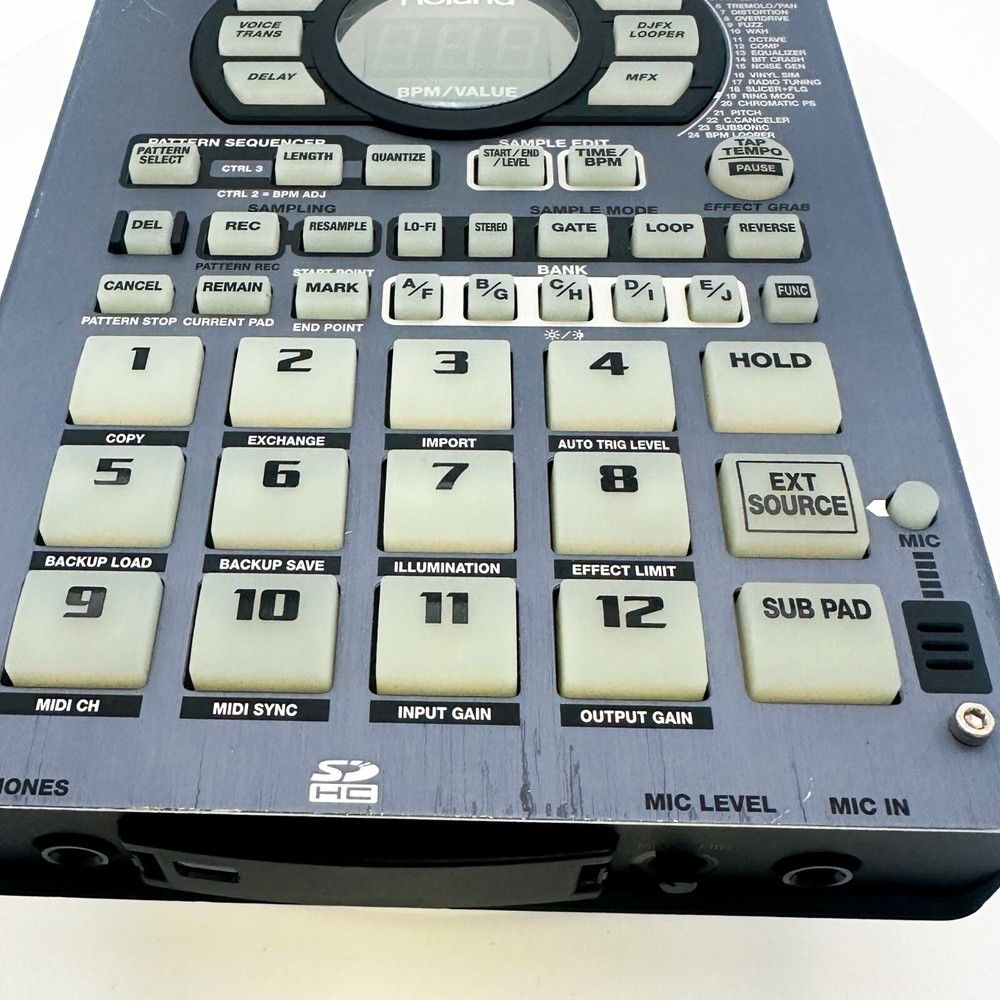 Roland SP-404SX Compact Linear Wave Sampler Tested Good Condition