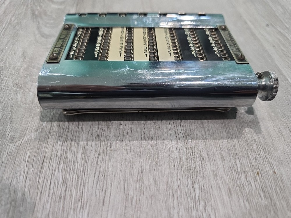 Vintage Great Display Condition Golden Gem Adding Machine/Mechanical Calculator