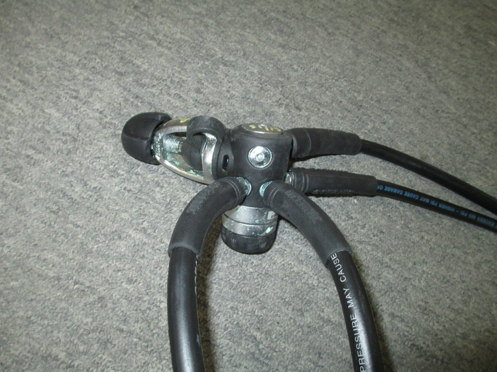 Oceanic Alpha/Delta Octo, 2 Regulators, Gauge, Compass, Glo Dive Computer