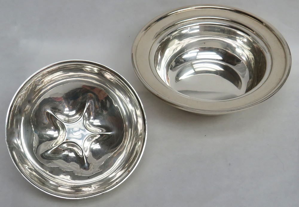 VINTAGE STERLING SILVER APPLE SHAPE LIMON BOX