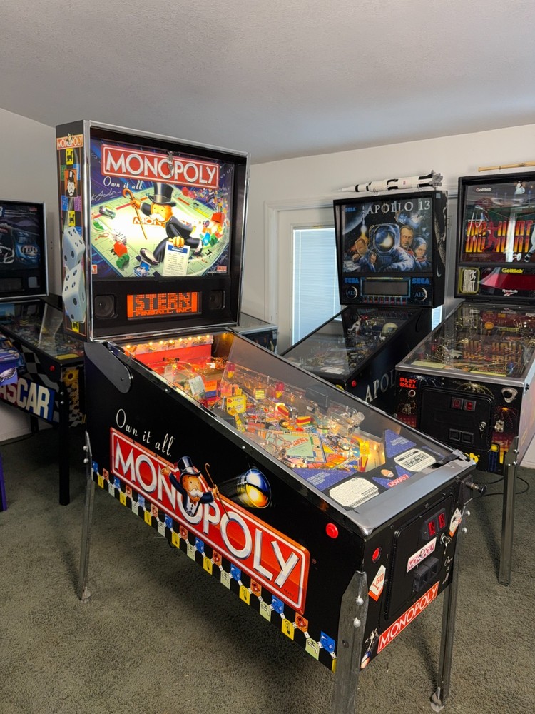 Platinum Edition Monopoly Pinball Machine