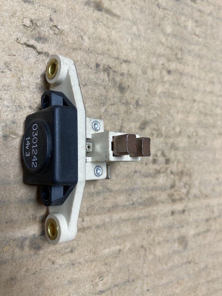 New Old Stock Lazorlite Voltage Regulator #U18-5485