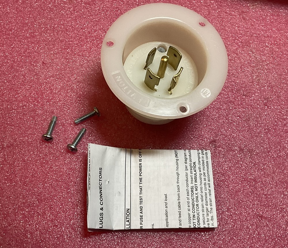 Leviton 2515 4-Pole 5-Wire Grounding Flanged Inlet Locking