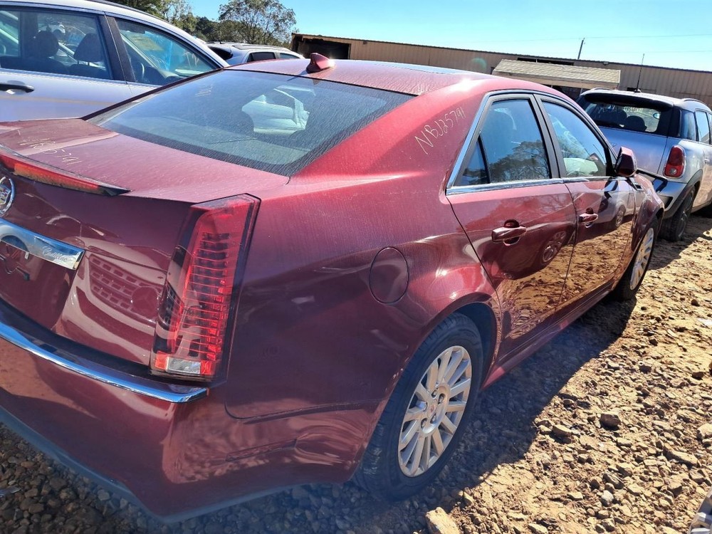 CTS 2012 Glove Box 4828678