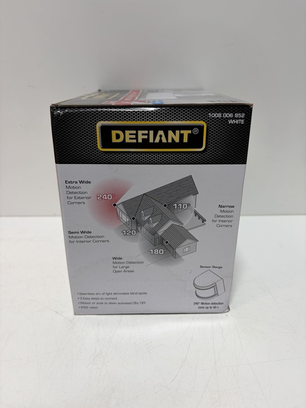 Defiant 3000 Lumens Motion Activated Integrated LED Hardwired Flood Light White