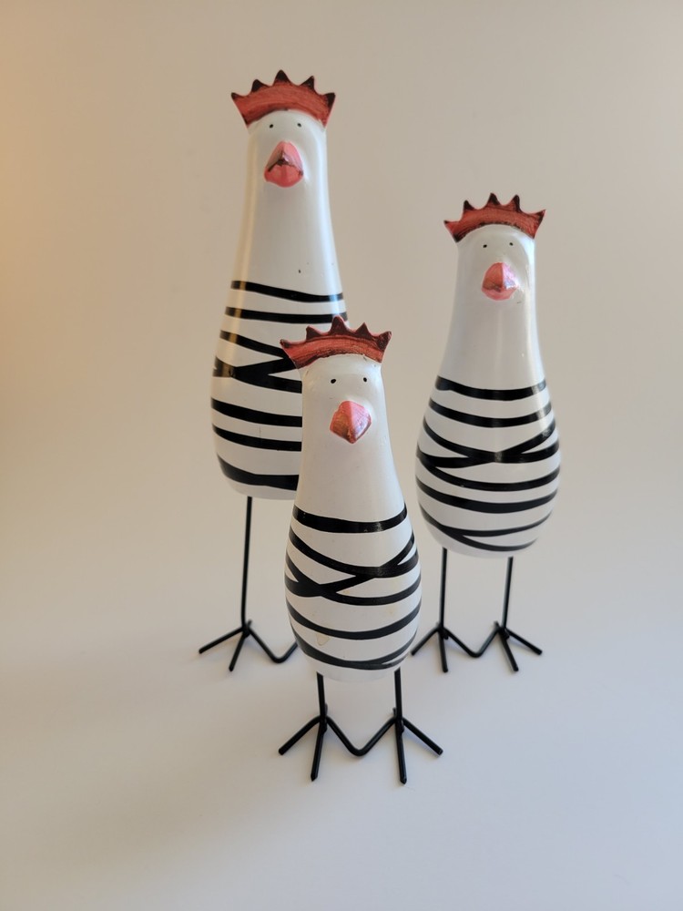 Set Of 3 Funky Chicken Figures