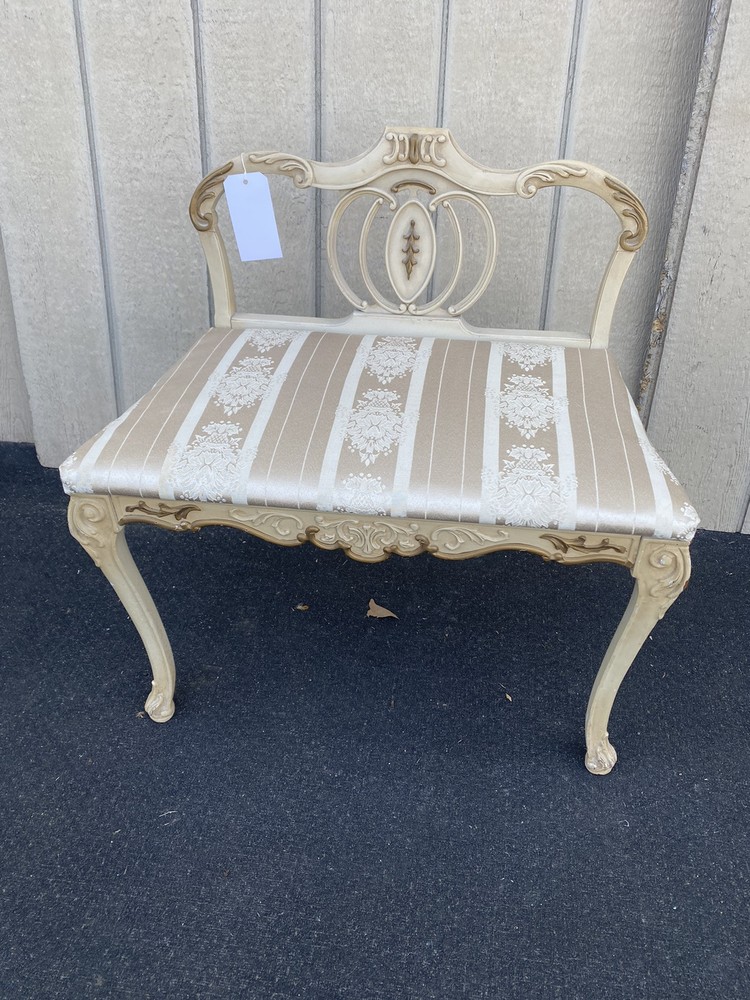 66296 Decorator White Vanity Bench Stool