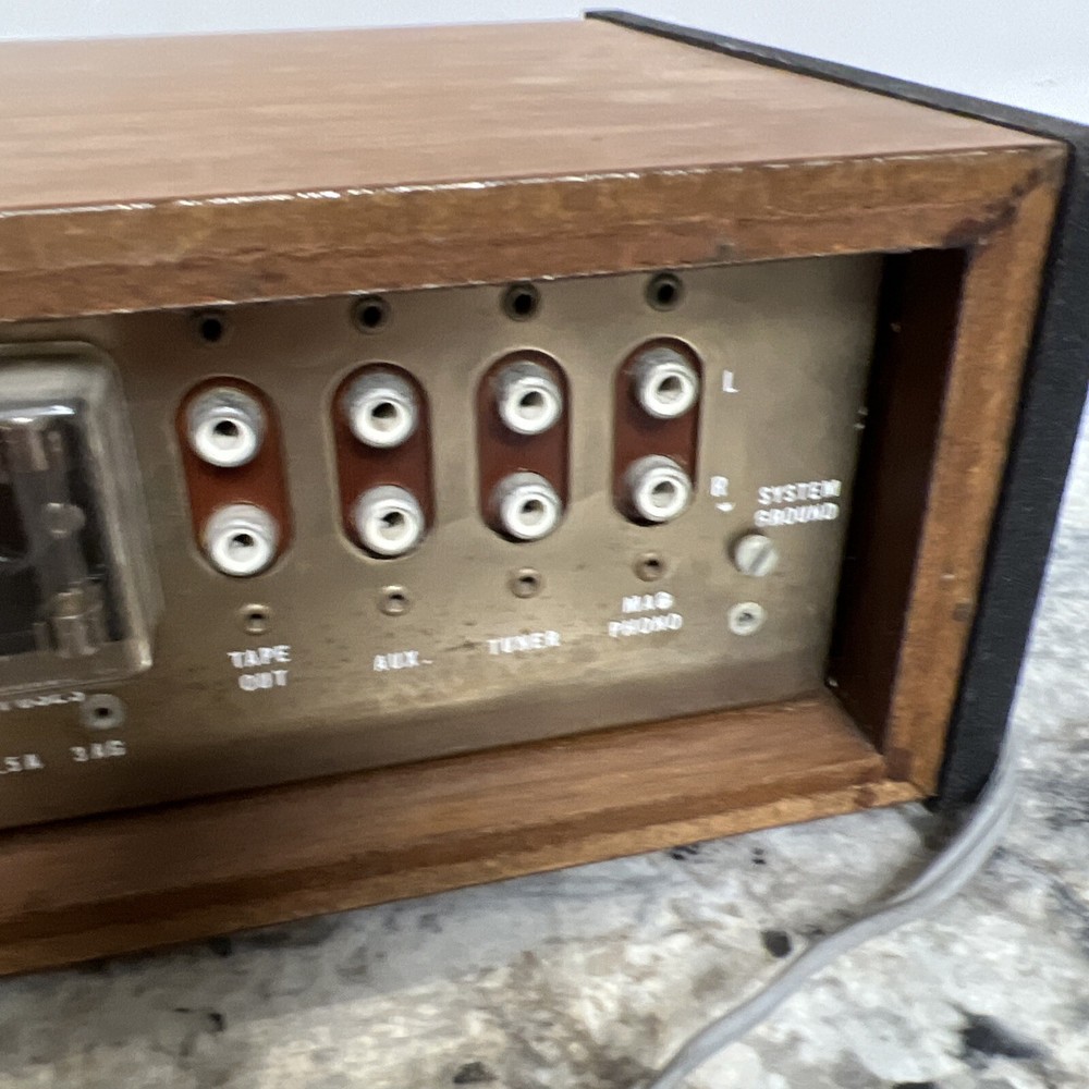 Electro-Voice EV1122 Stereo Tuner E-V 1122 Pre Amplifier