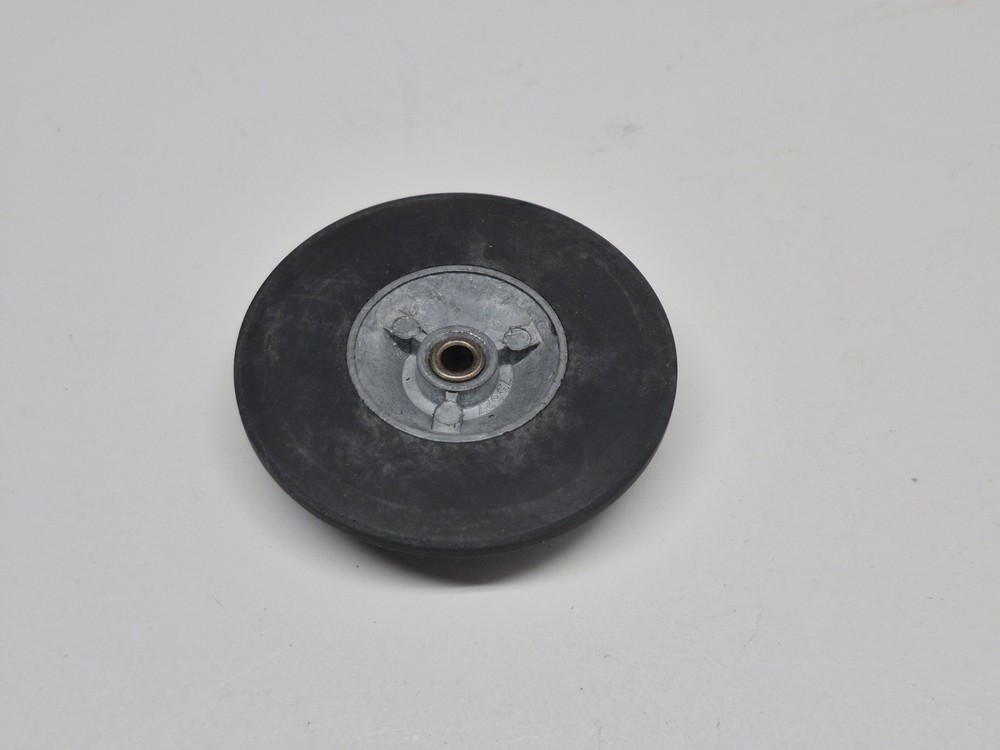 Garrard Model 82 Turntable Record Player Idler Wheel