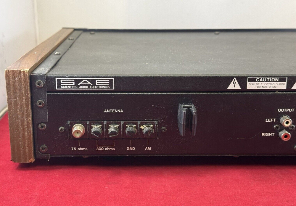 SAE T102 Computer Direct-Line Digital Tuner Working