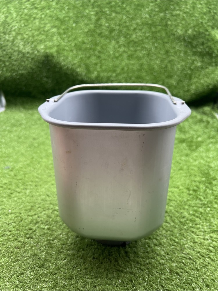 Breadman Model TR441 Pan With Paddle Replacement.    S2