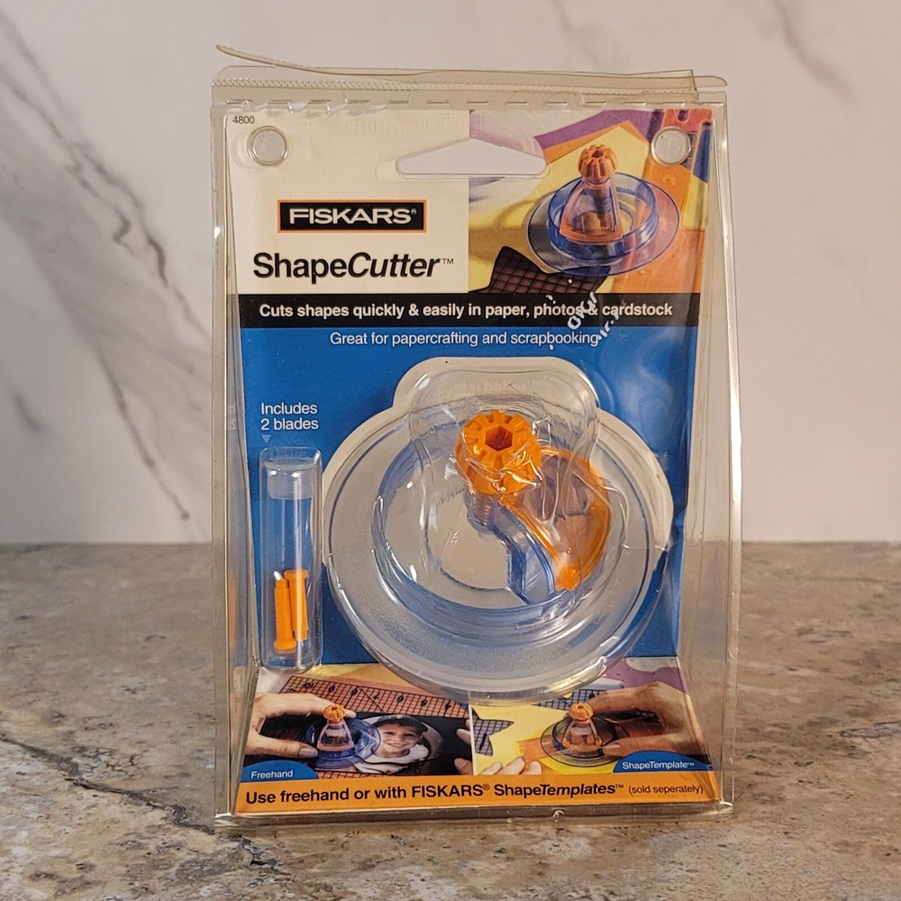 FISKARS SHAPECUTTER CRAFTING TOOL - SEALED