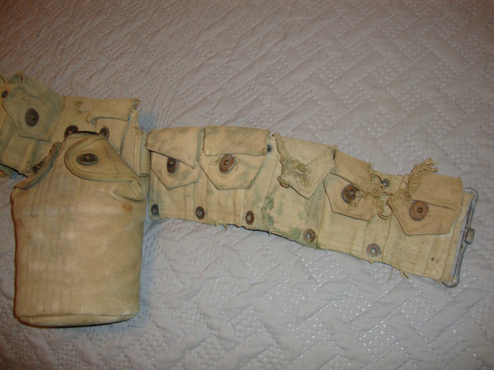 WWII US 10 pocket Garand ammo belt, canteen and cover, khaki