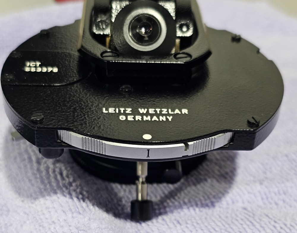 Leitz Orthoplan ICT Fluorescence Microscope