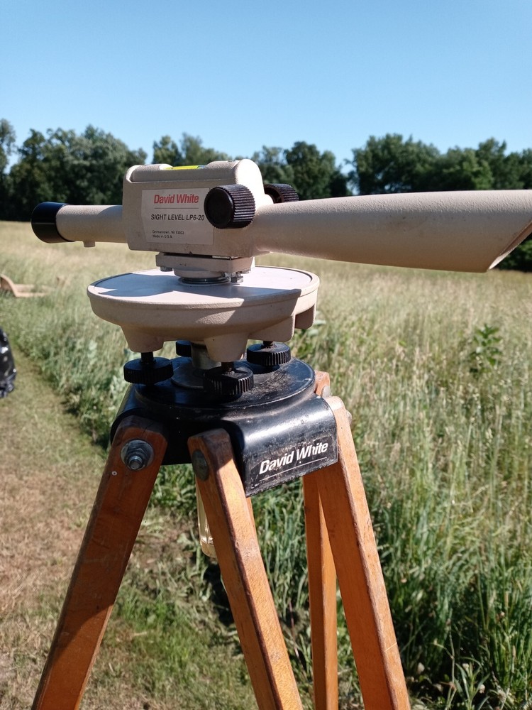 David White LP6-20 Surveyor Leveling Scope, Case, Tri-Pod Stand, Ruler