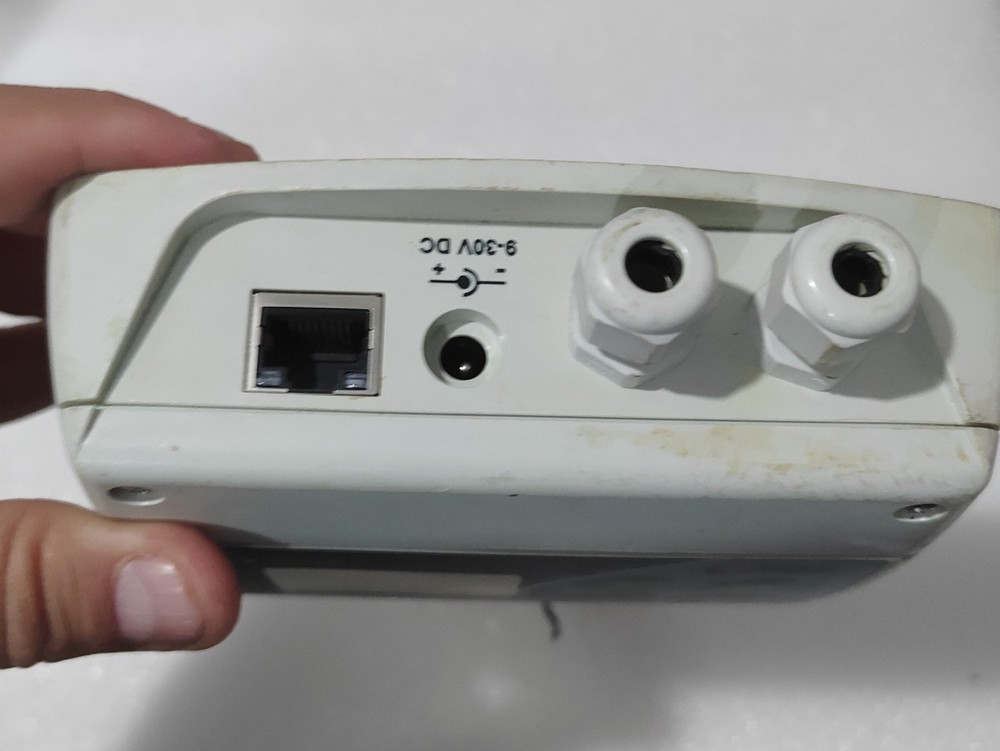 Comet H3530 - Thermometer Hygrometer Humidity, Temperature Ethernet Sensor