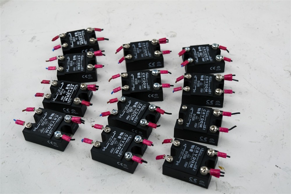 Lot of 12: Crydom Solid-State Relay D1225