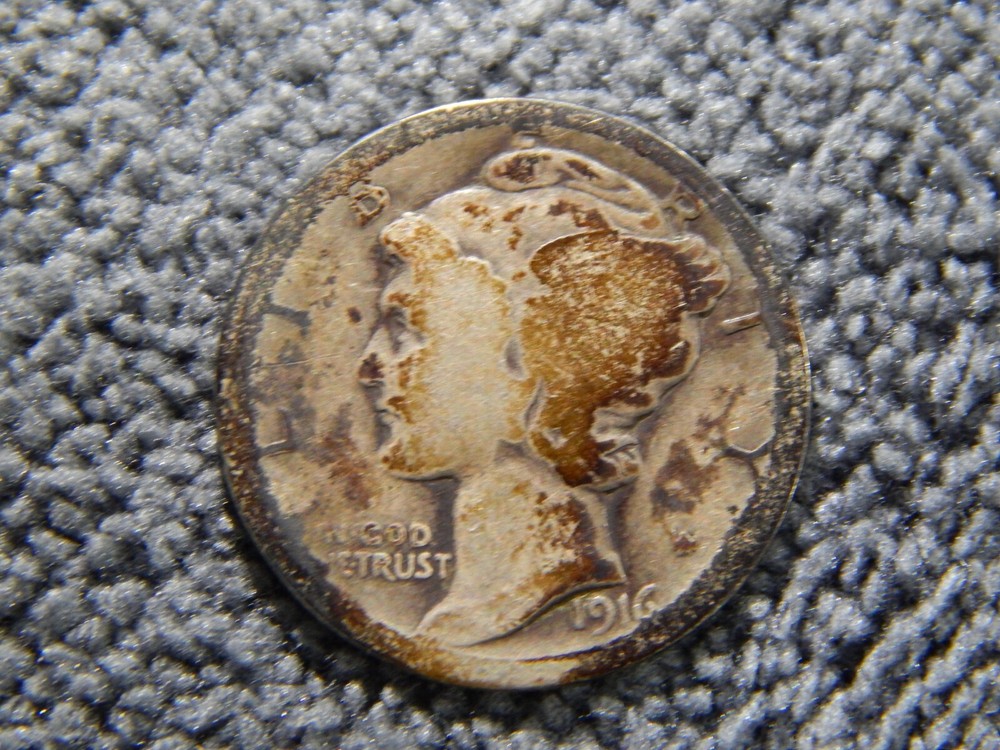 1916- Mercury Dime - Rare with MINT ERRORs Composition Error Still Awesome