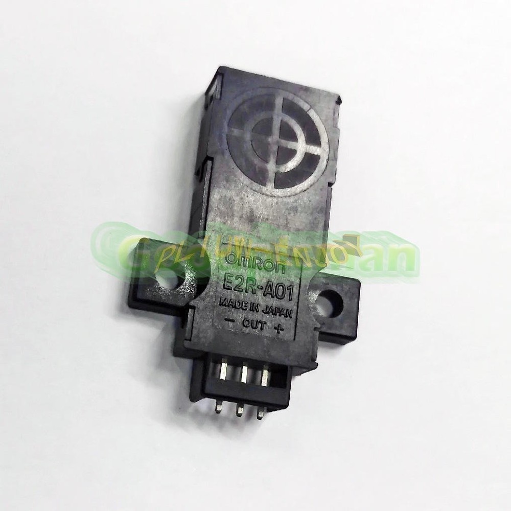 1PC New Omron E2R-A01 Proximity Switch Sensor