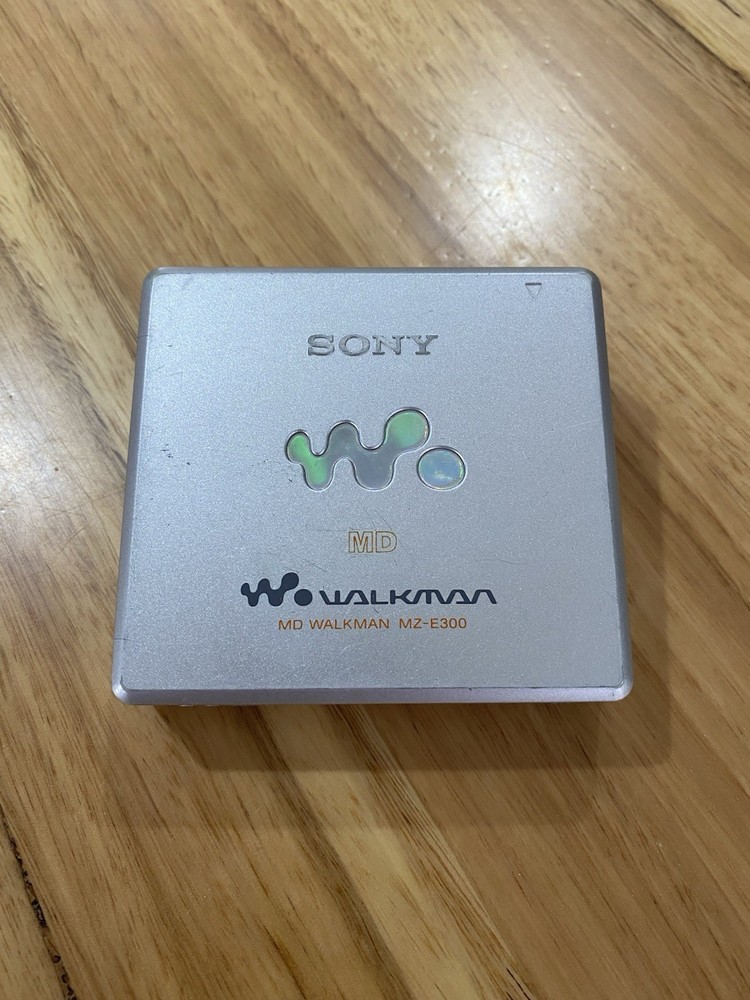 Sony MZ-E300 Mini Disk Player