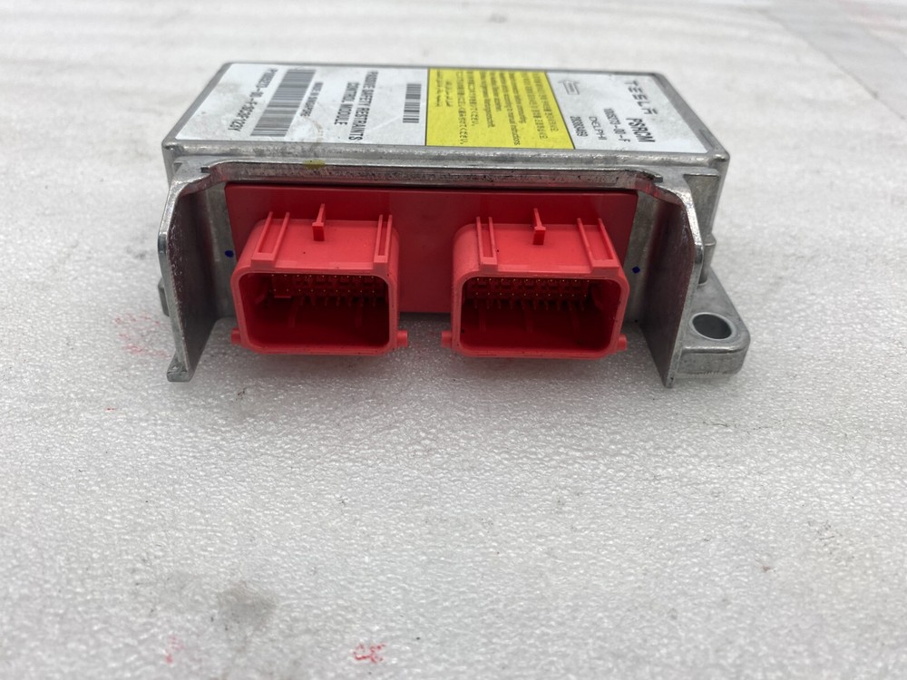 ⭕ 2012-2015 Tesla Model S Passive Safety Restraints Control Module 1005273-00-F