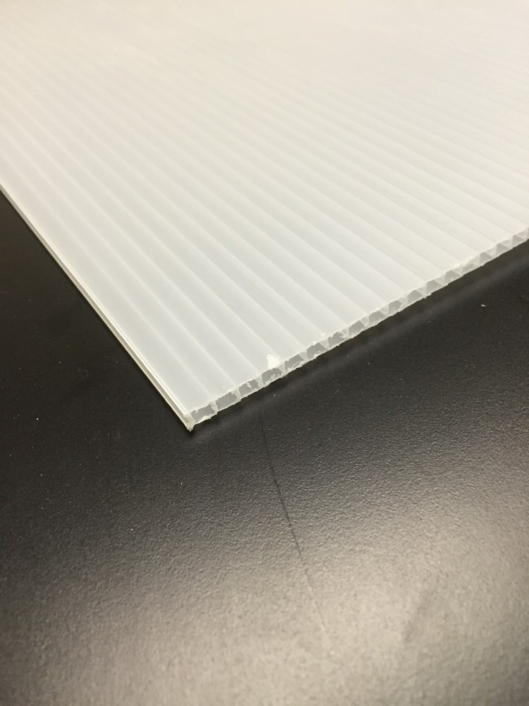 Coroplast 4mm 24" x 12" (4 Pack) Translucent Corrugated Sheets Horizontal