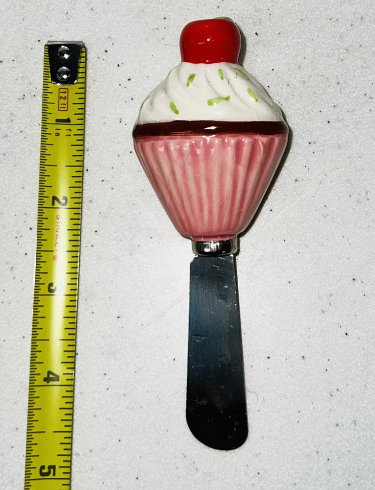 Cupcake Spreader Knife #53