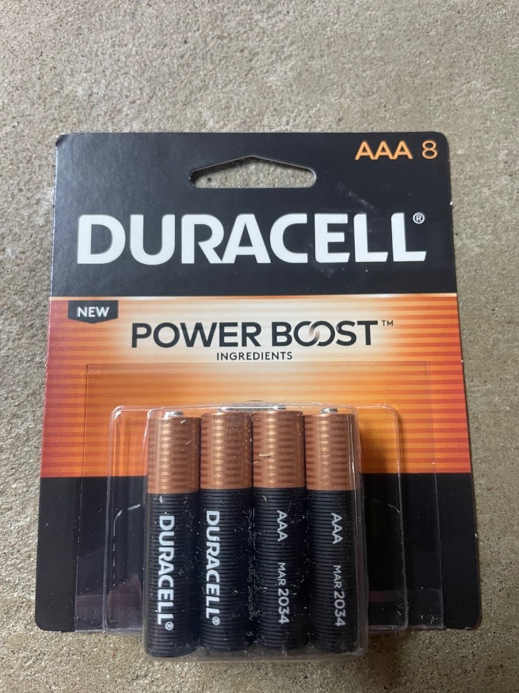 Duracell AAA Batteries 8 pack New