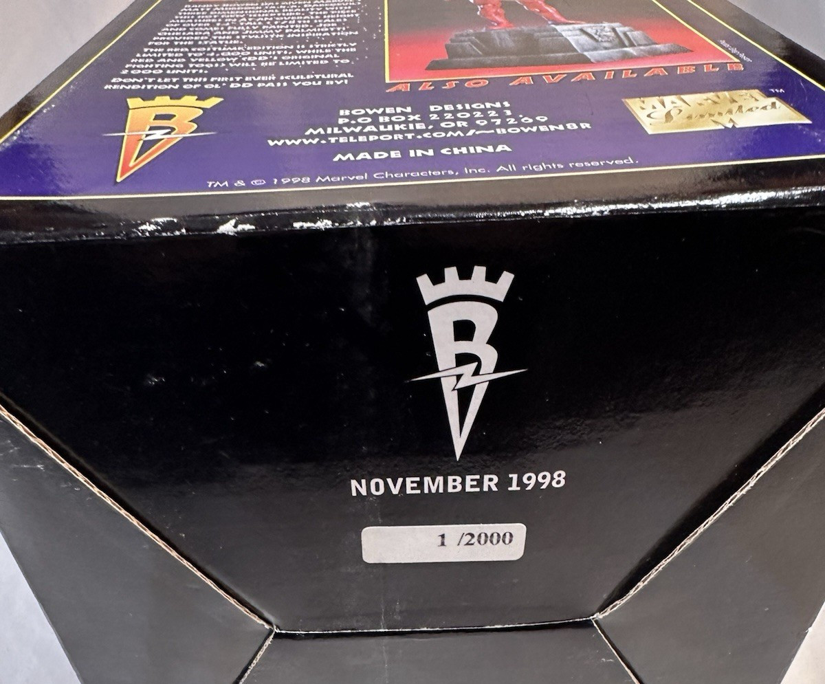 SIGNED!Set of Two Number 1s. MARVEL BOWEN DAREDEVIL THE MAN WITHOUT FEAR (S6)