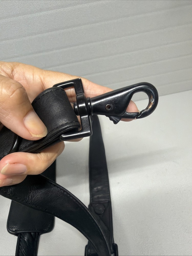 Vintg. Genuine Leather Replacement Shoulder Padded Adjust Leather Strap (Scully)