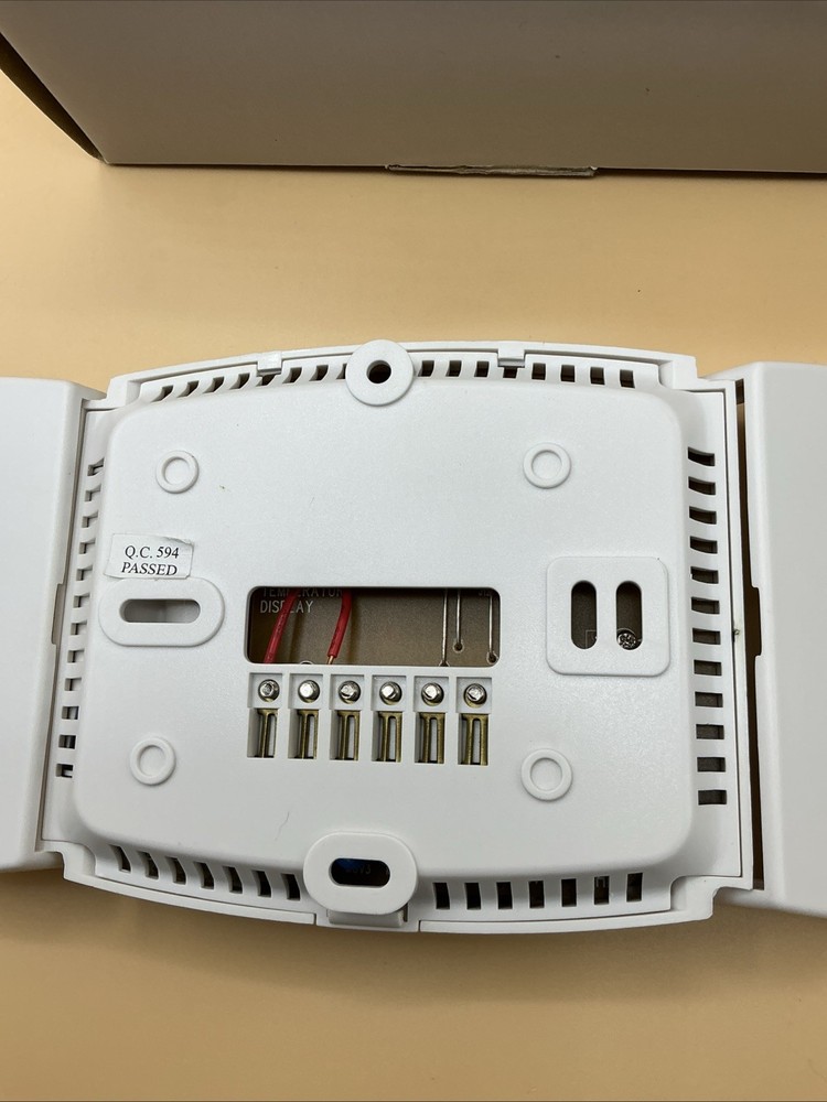 CTC Digital Electronic Thermostat Model 43054 Open Box None Programmable
