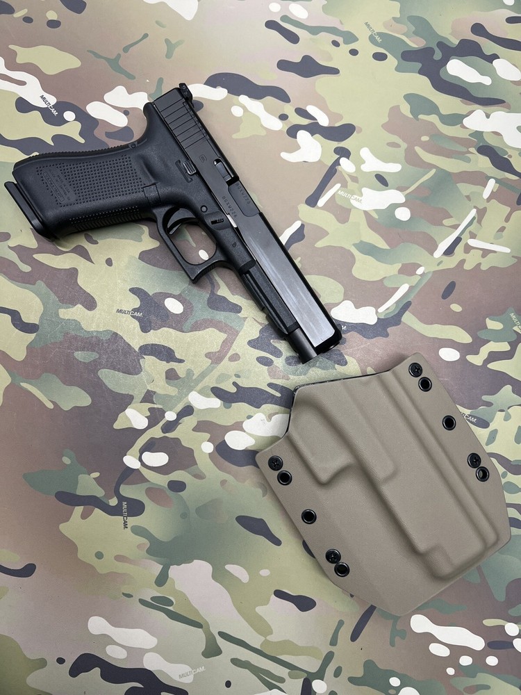 FDE Kydex Holster for Glock 34 35