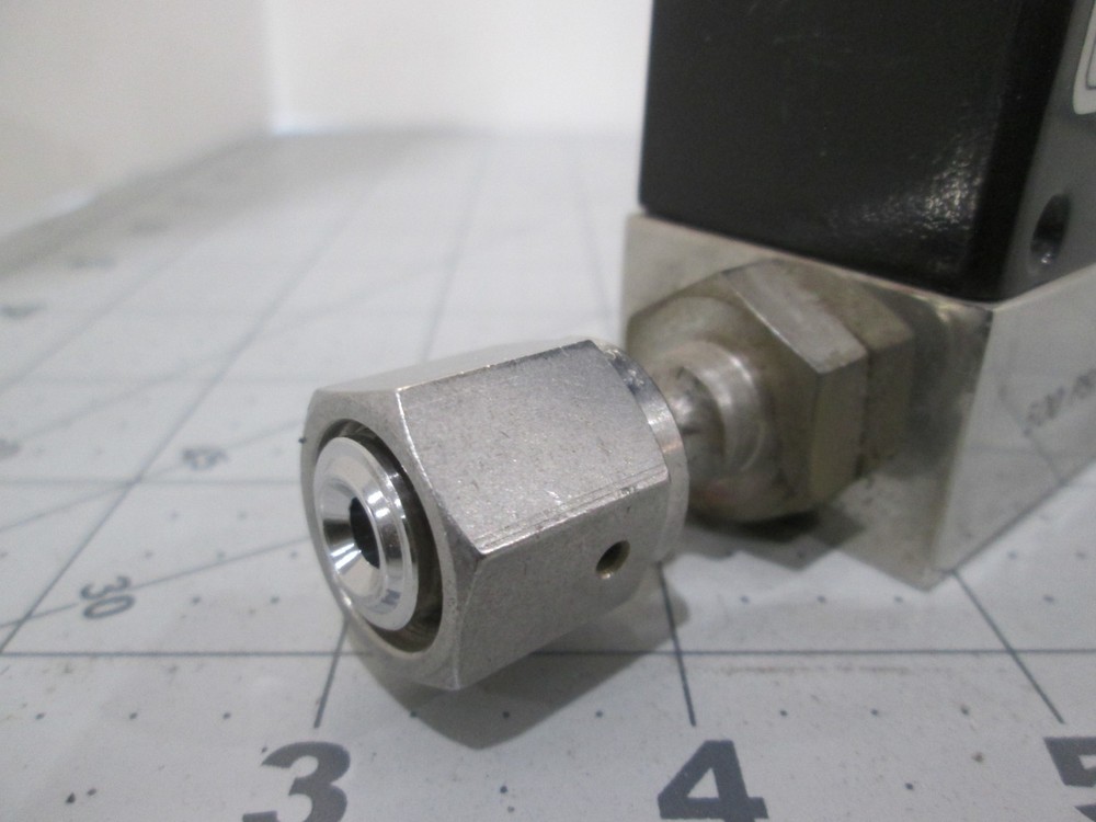 Unit, UFC-1000, Mass Flow Controller, 85%N2/H2, 500 SCCM, Used