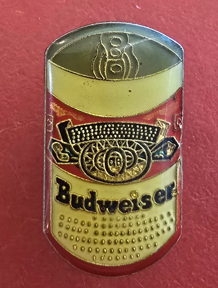 Vintage budweiser pin hat lapel