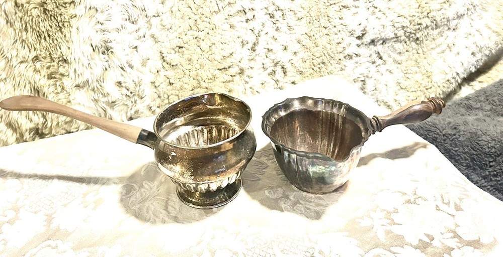 2 Silver Plated Sauce Bowl Pourer with Wood Handle Lot  2PC