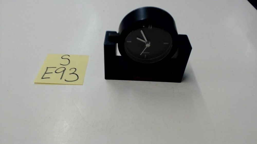 Used Kumho Tire Desk Clock