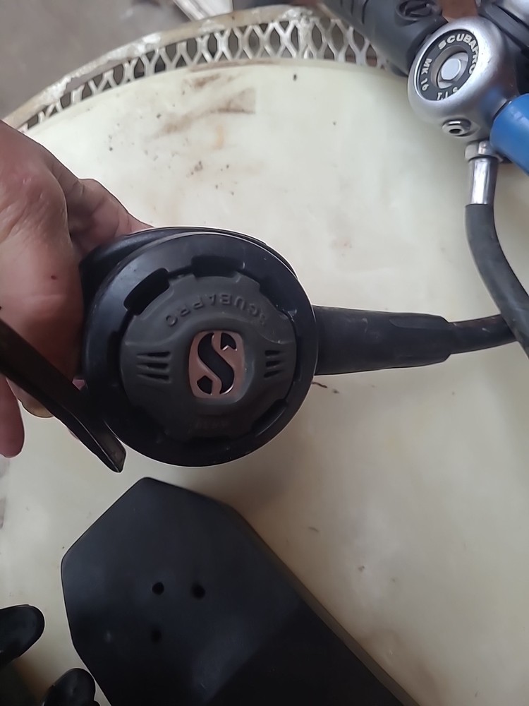 Scubapro Scuba Divers Regulator Plus Scuba Diving Equipme