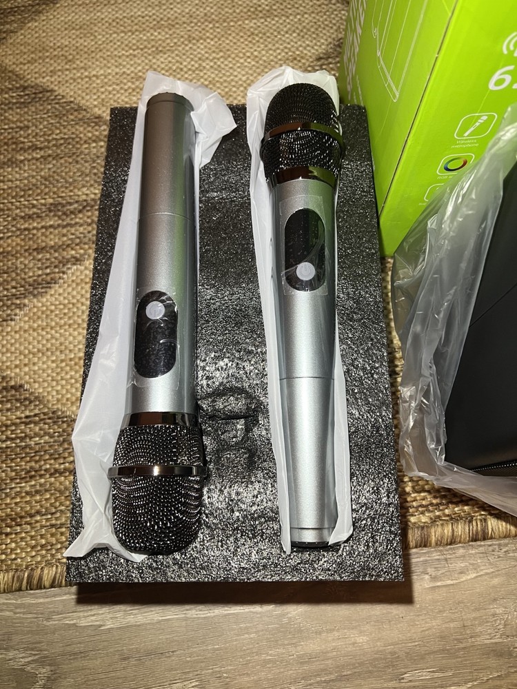 Rouwu Multifunctional Handle Speaker Model K257