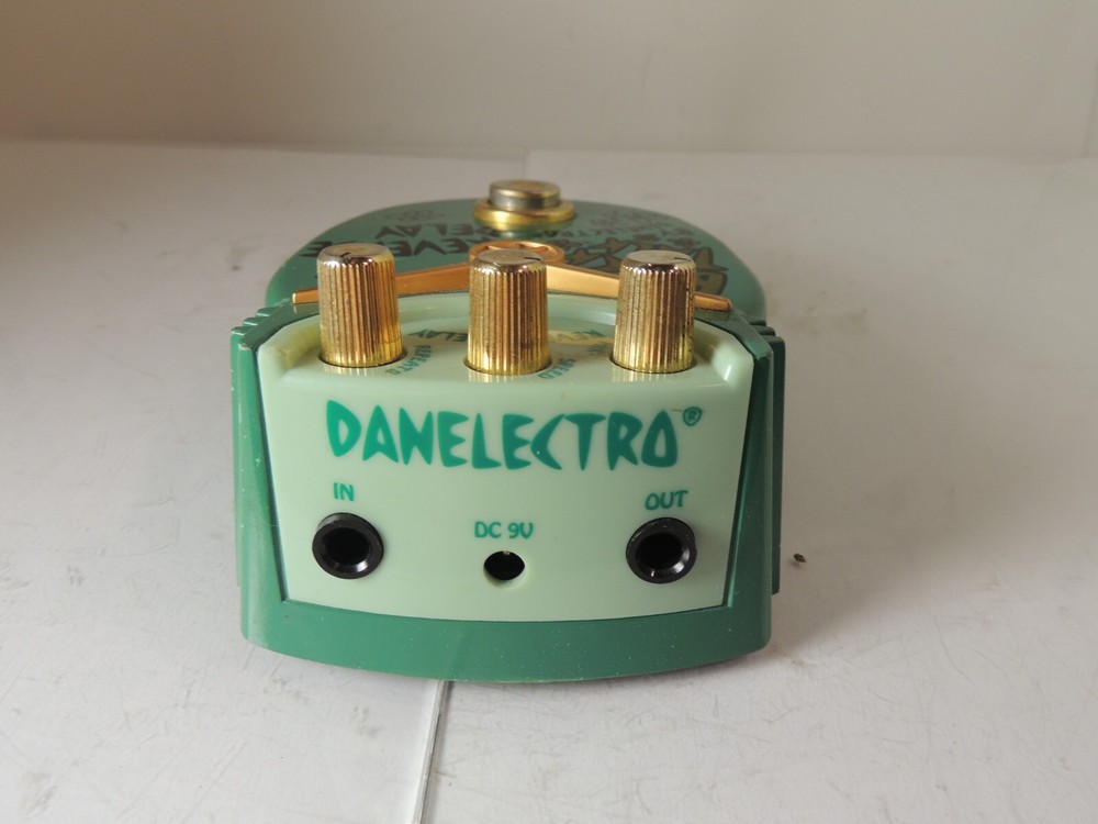 Danelectro Back Talk Reverse Delay Effects Pedal w/Original Box Free USA Ship