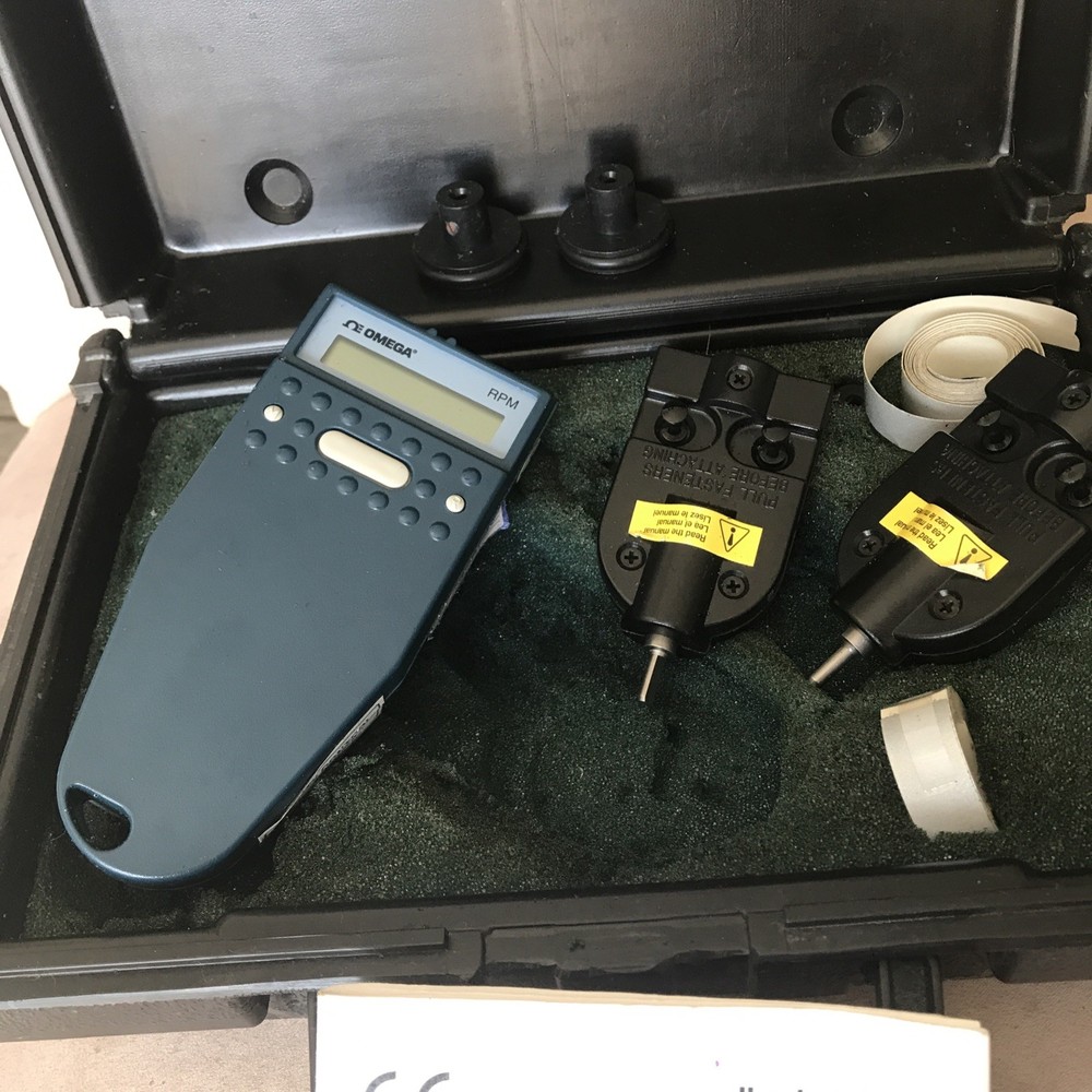 Omega Handlheld Pocket Tachometer with Remote Sensor Input, HHT-11-R-KIT