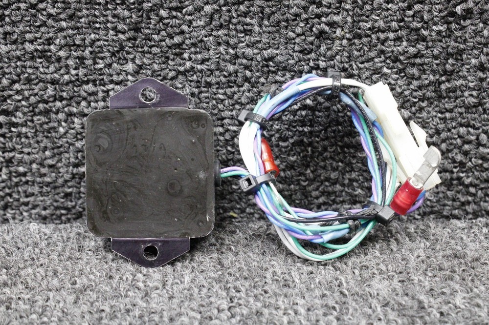 10-700-14 UMA Light Inverter