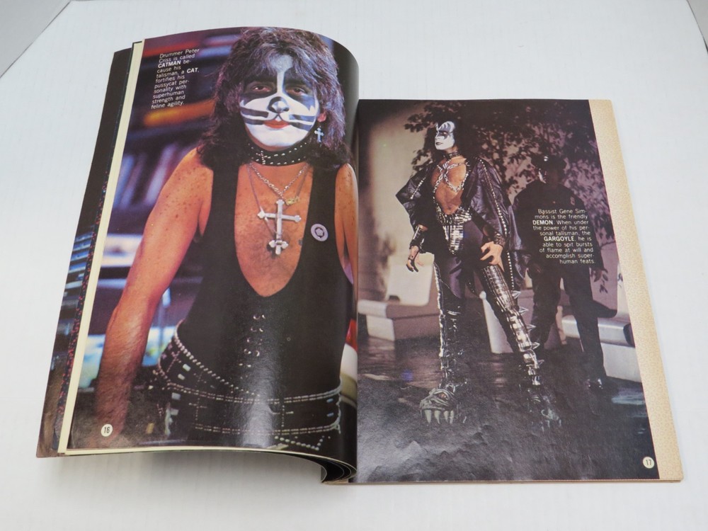 KISS MEETS THE PHANTOM MAGAZINE 1978 AUCOIN