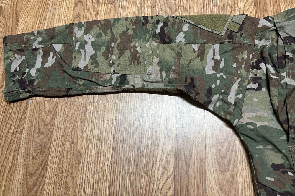 Fire Resistant Army Combat Uniform (FRACU) Set OCP Size Small Regular New