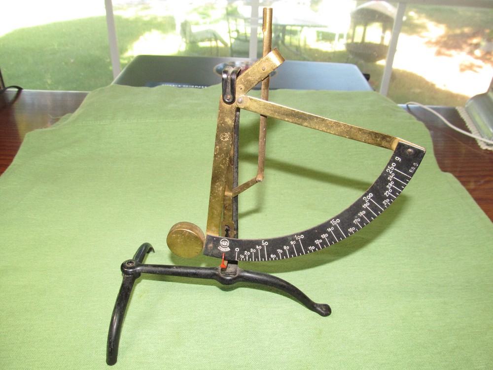 Model "Concav" Qadrant Letter Scale made by Ph. J. Maul, Germany - Missing Tray