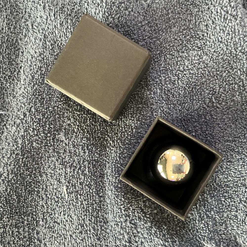 Fortune telling Ball Bearing decision maker