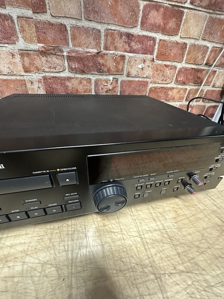 Tascam DA-30 MkII Professional DAT Deck ~ Unit Powers On **UNTESTED**