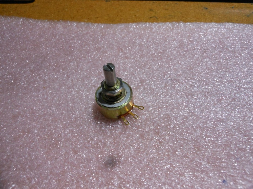 PEC VARIABLE RESISTOR PART # RV2NAYSD202C  NSN: 5905-01-258-9860