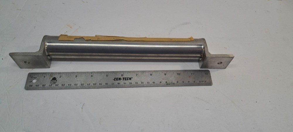 HR001 BRACKET ROLLER SLIDE FIRE TRUCK