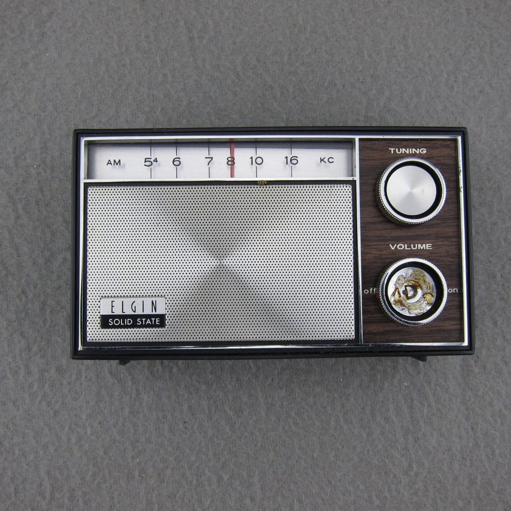 Elgin Solid State Transistor Radio AM Tested Working Vintage *Note*